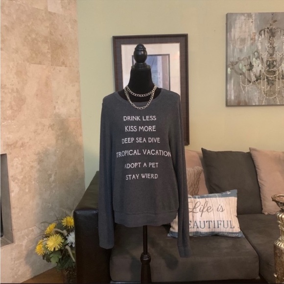 WILDFOX New Years Resolutions Statement Sweatshirt NWT, M - Picture 4 of 6